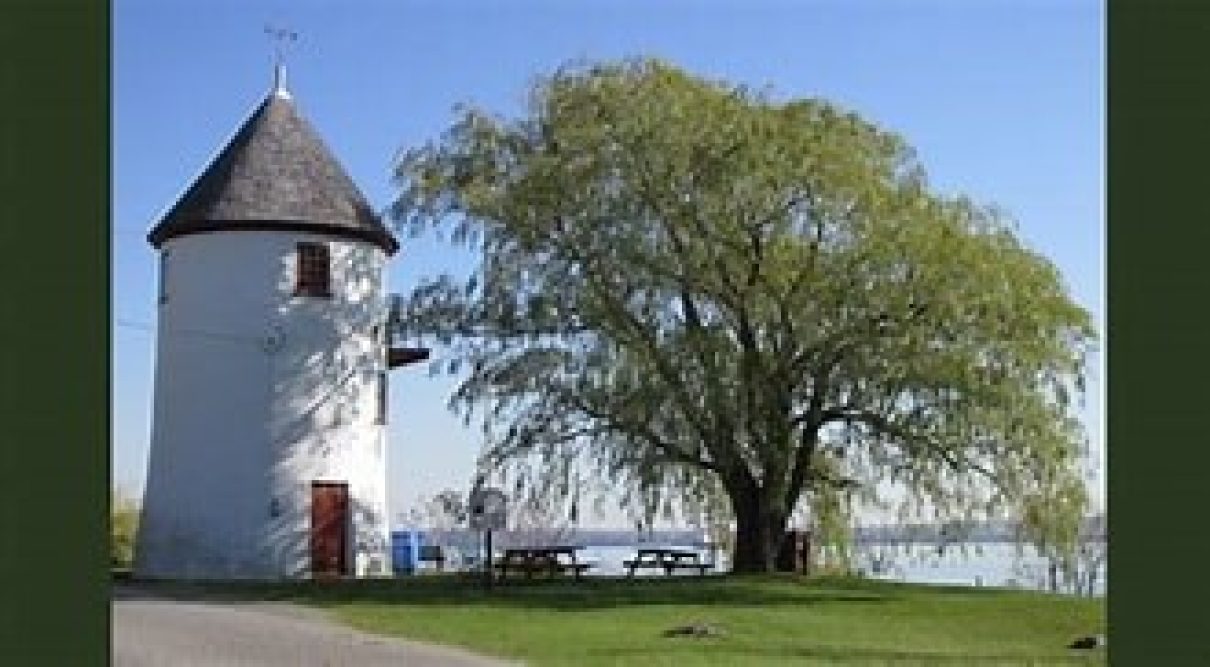 Moulin a vent de grondines photo